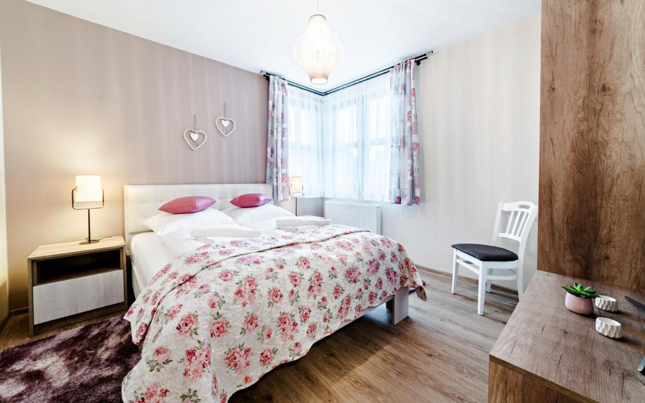 Z Ogrodem I Tarasem - Pod Karpatka Apartmán Karpacz